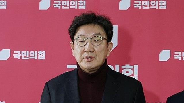 권성동, 국회 연설서 추경 새 제안 나설듯…李 정조준도 예고