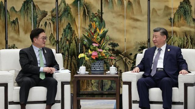 우원식, 中순방 마무리...시진핑 만나 APEC 방한 등 논의