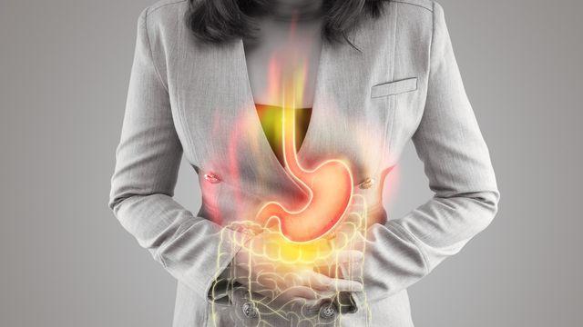 [건강물음표] 잦은 트림·복부팽만의 원인은 '공기연하증'?