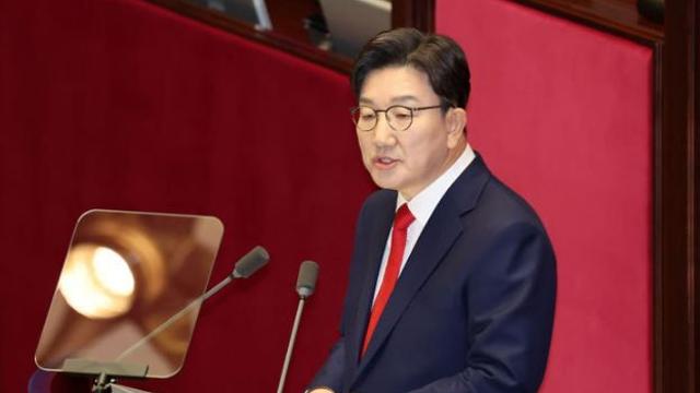 권성동, “국정 혼란 주범 ‘이재명 세력’...분권형 개헌해야”