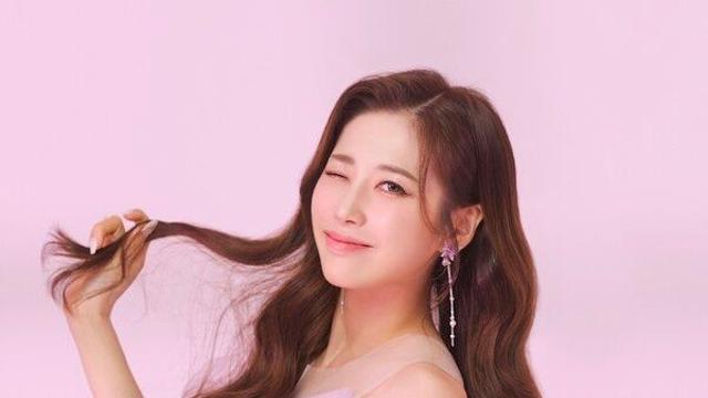 '트롯 비타민' 윤서령, 상큼한 에너지로 힐링 선사...본 날과 안 본날의 차이 '확~'