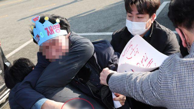 이재명 대표 습격범 2심 징역 15년…오늘 대법 최종 결론