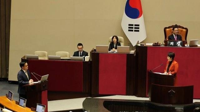김은혜, 이재명 '글로벌 빌런' 비판… 미국 입국 금지 가능성 제기