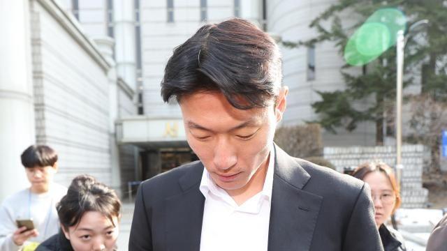 '불법촬영 혐의' 황의조, 1심 징역형 집행유예