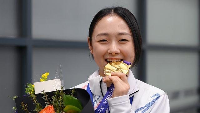 '세계선수권 동메달→AG 금메달' 김채연 