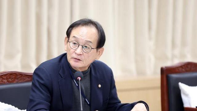 수원특례시 권기호 의원, 수원 군공항 김포공항으로 이전 방안 고려해야
