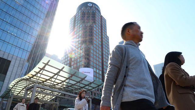 ‘최고 기온 13도’ 포근한 주말...일부 지역 빗방울·초미세먼지 ‘나쁨’