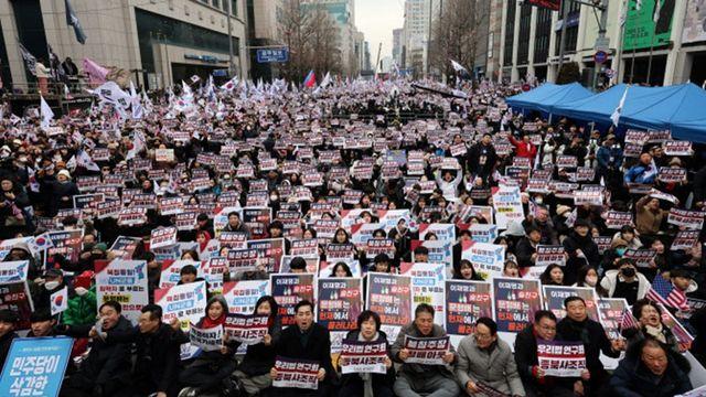 광주 금남로서 윤석열 대통령 탄핵 반대 집회, 1만 명 참석