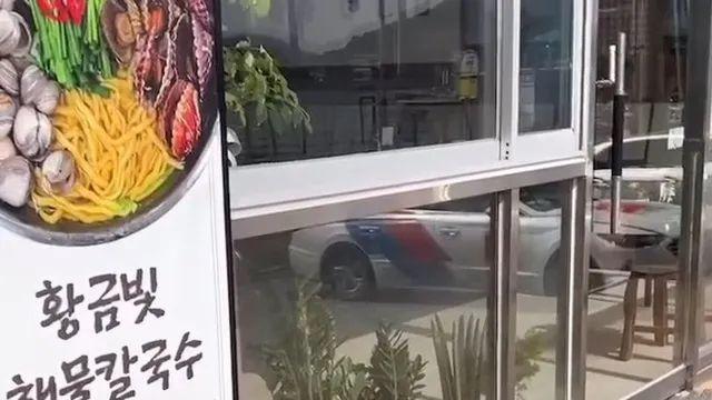 개업 풍선 잘못 주문한 사장님