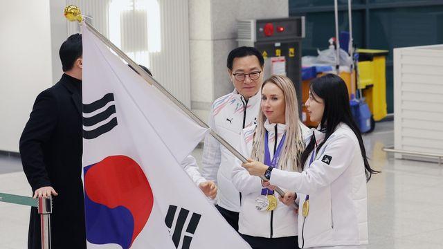 '韓 바이애슬론 첫 동계 AG 금메달' 압바꾸모바 
