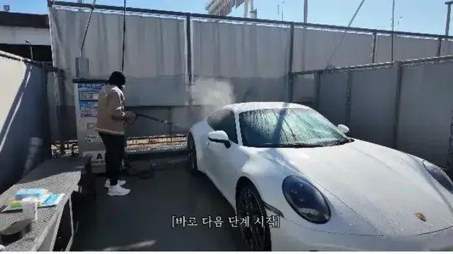 [스압] 부인한테 잘 보일려고 부인차 열심히 세차한 추성훈 아조씨,,