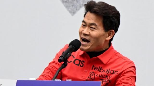 광주에 뜬 전한길, 국민 일깨운 '계몽령'… 