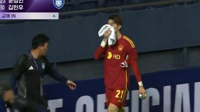 코뼈 골절 조현우 골키퍼, 수술 결정...김판곤 감독, 