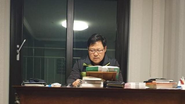 [이만수의 야구 이야기] 뒷배가 되어주라