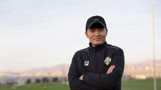 '전술가' 정경호 강원FC 감독 “선수들 재능 잘 요리해 최고 맛집 만들 것