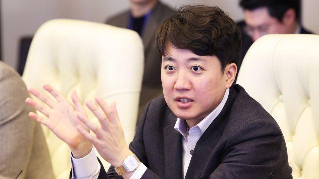 대선 비호감도, 이준석이 1위…45%가 