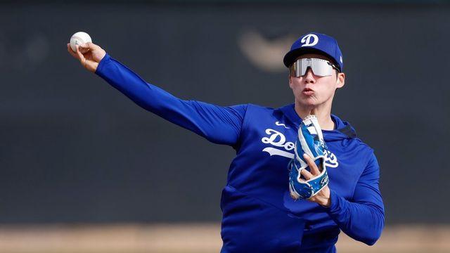 ‘2루 주전? 플래툰? 마이너?’ 김혜성, 시범경기서 결판