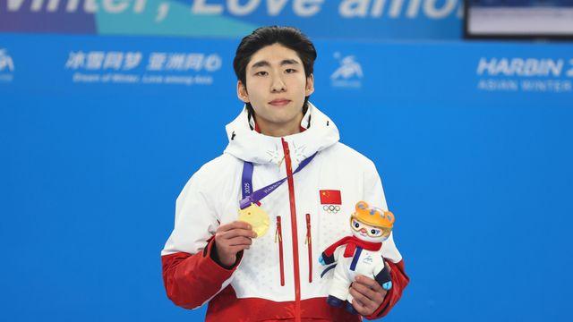 ‘오성홍기’ 흔든 린샤오쥔 “나는 중국인, 올림픽 땐 유창한 중국어로 소통하고파”