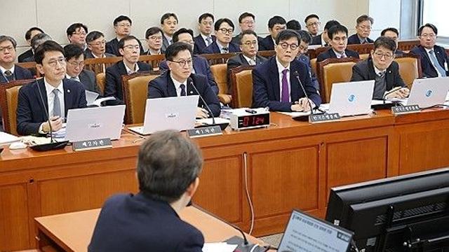 '崔대행 재판관 임명' 의견냈던 이창용에 與 