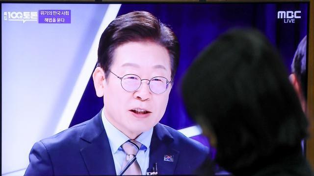 이재명, '우클릭 행보' 지적에 