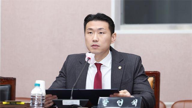 “아빠 육아휴직하면 지원금 준다?” 박상현 의원, 아빠 육아휴직 장려금 조례 원안 가결