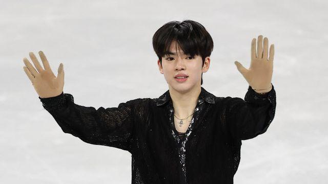 ‘4회전 점프 실수’ 차준환, 4대륙선수권 쇼트 4위... 이시형 부상 기권