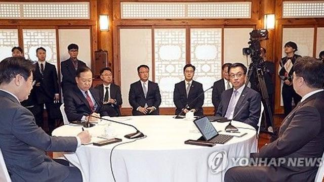 여야, 국민연금 자동조정장치 도입 의견접근…소득대체율 평행선