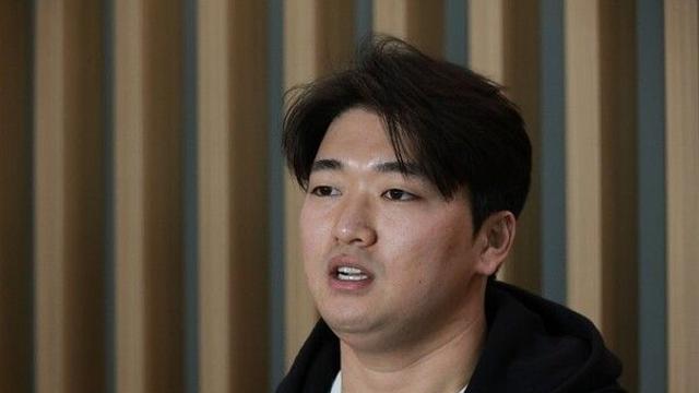 'MLB 도전' 고우석, 오른손 검지 골절… 최소 한 달 이상 결장