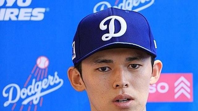 다저스 사사키, 결혼 사실 깜짝 발표…1년 전 오타니와 판박이