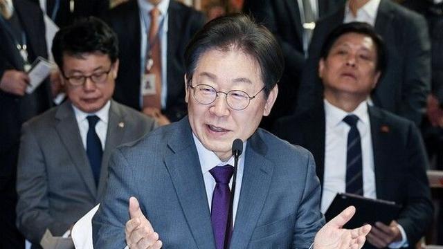[한국갤럽] 차기 대권, 이재명 34% vs 김문수 9%.. 정권 유지 37%·정권 교체 53%