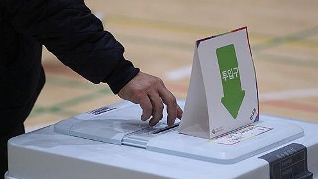 김진하 양양군수 주민소환 사전투표율 14.81%…본 투표는 26일