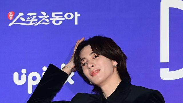 라이즈 앤톤, 조각이 움직이네