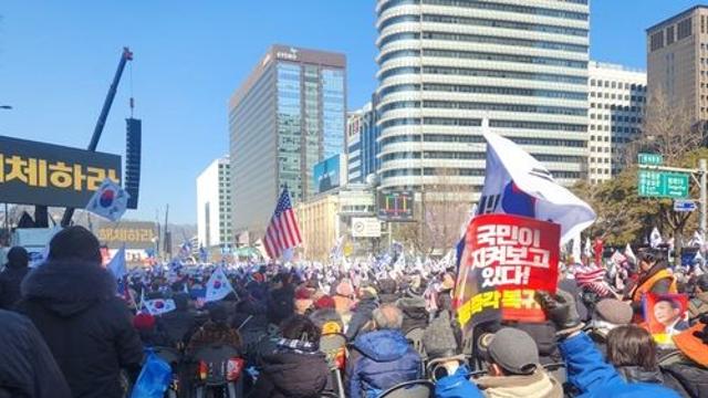 尹 최종변론 사흘앞 서울도심 대형 찬반집회…