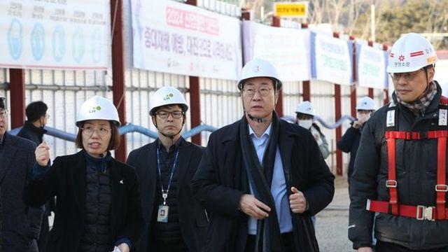 정명근 화성특례시장, 화성예술의전당 건설 현장 점검... “경기 남부권 공연 문화 랜드마크로 자리매김 할 것”