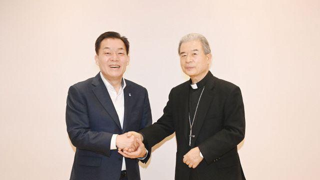 이재준 수원시장, 카톨릭 축제 WYD '수원교구장' 맞손