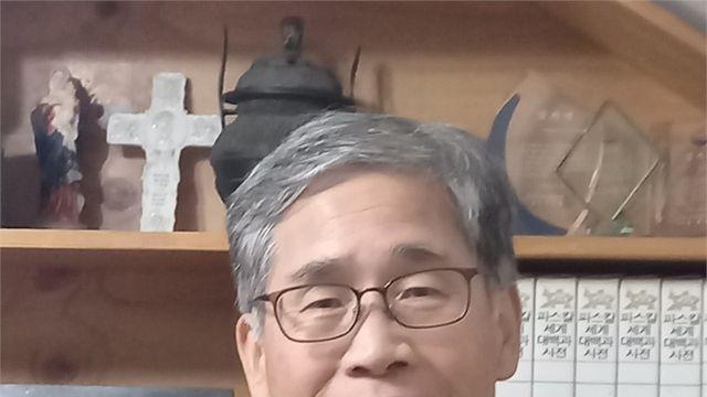 신평 변호사, 출판기념회에서 보수의 길을 묻다