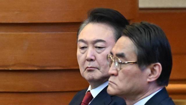 최종변론 당일 여야회동 무산..'탄핵' 신경전 고조