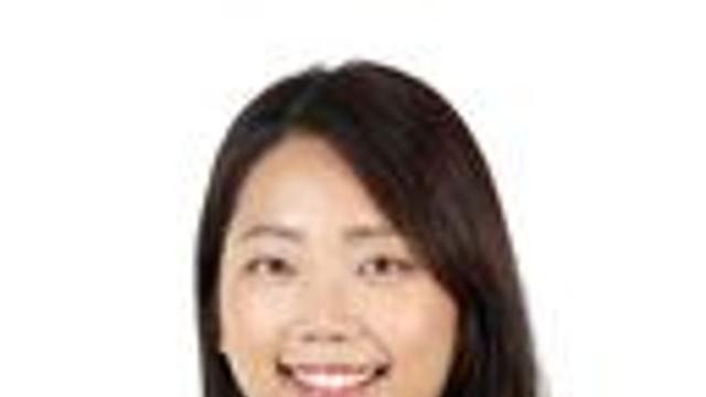 '코스닥 입성' 엘케이켐, 상장 첫날 180% 급등(종합)