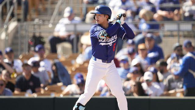 '3시즌 KBO 타율 1위' 타격폼까지 바꿨는데…'타율 0.111→마이너행 제기' 김혜성의 쉽지 않은 MLB 입성기