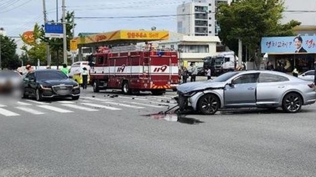 급발진 인정?…횡단보도 덮쳐 보행자 3명 숨지게 한 택시기사, 1심 무죄
