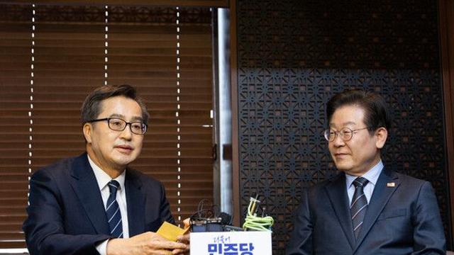 이재명 만난 김동연 “지금 민주당 정권교체 가능한지 우려...개헌 논의해야”