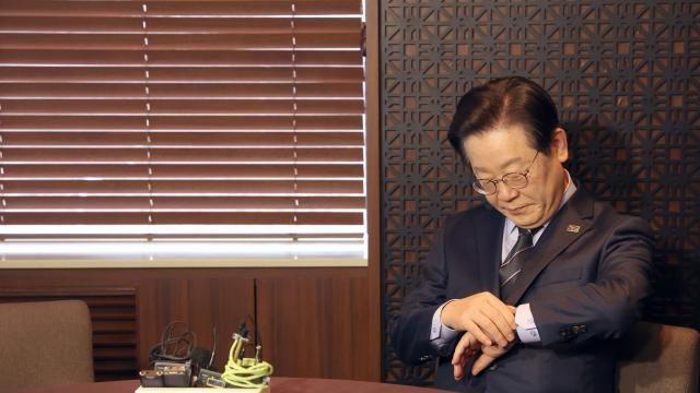 [이주의 여론조사] '차기 대통령 선호' 이재명 35% 독주...김문수 10%, 한동훈·홍준표 4%