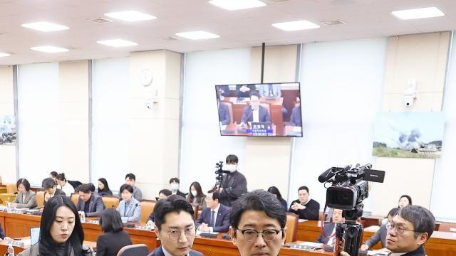 내란 국조특위, '불출석·동행명령거부' 尹 고발 의결