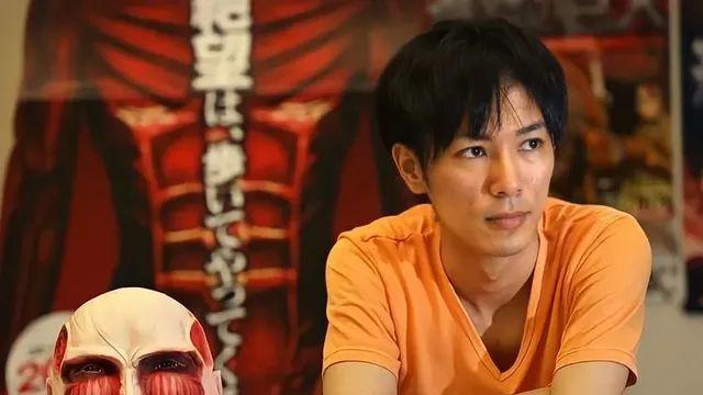 일본 내 진격의 거인 작가의 대우 수준