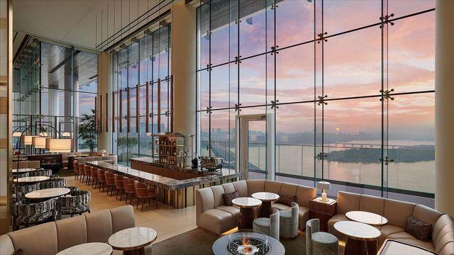 로맨틱한 한강 뷰 맛집, 호텔 나루 서울 현실 리뷰