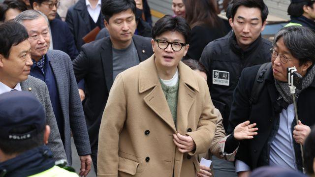 [속보] 한동훈 “이재명, 헌법 아닌 자기 몸 지키려 한다”