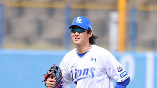 스프링캠프 마지막 연습경기에서 홈런포 가동한 삼성 구자욱, 2025시즌 기대감 상승