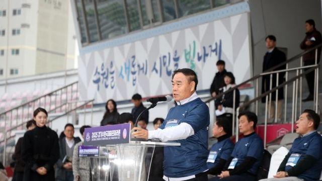 수원특례시의회 이재식 의장, “여러분이 흘리는 땀방울이 값진 성취로 돌아오기를...”