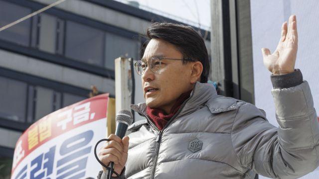 [속보] 윤상현 “민주당, 이재명 의절 D-27…2심 유죄 확실”