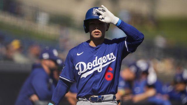 '도쿄 시리즈' 2주 앞둔 다저스, 최정예 라인업 구성...선발 2루수는 에드먼